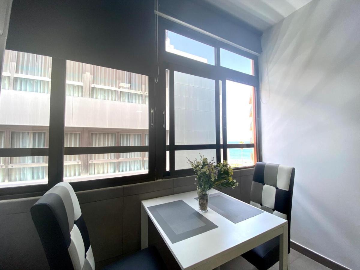 Estudio Vacacional W&G Las Canteras Con Bonitas Vistas Al Mar Λας Πάλμας ντε Γκραν Κανάρια Εξωτερικό φωτογραφία